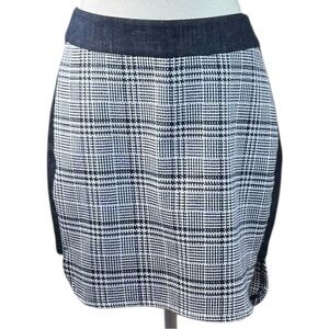 BCBGeneration Plaid Tweed Mini Skirt High Rise Navy Womens 8 Zip Back NWT Modern